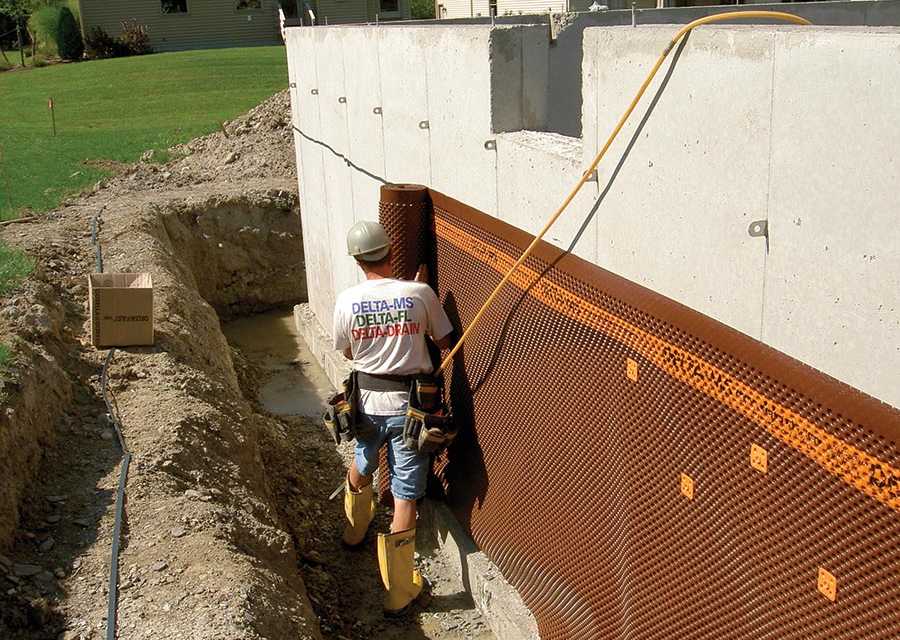 Dealing with Drainage Avoid Penny-Pinching, Avoid Foundation Drainage Problems