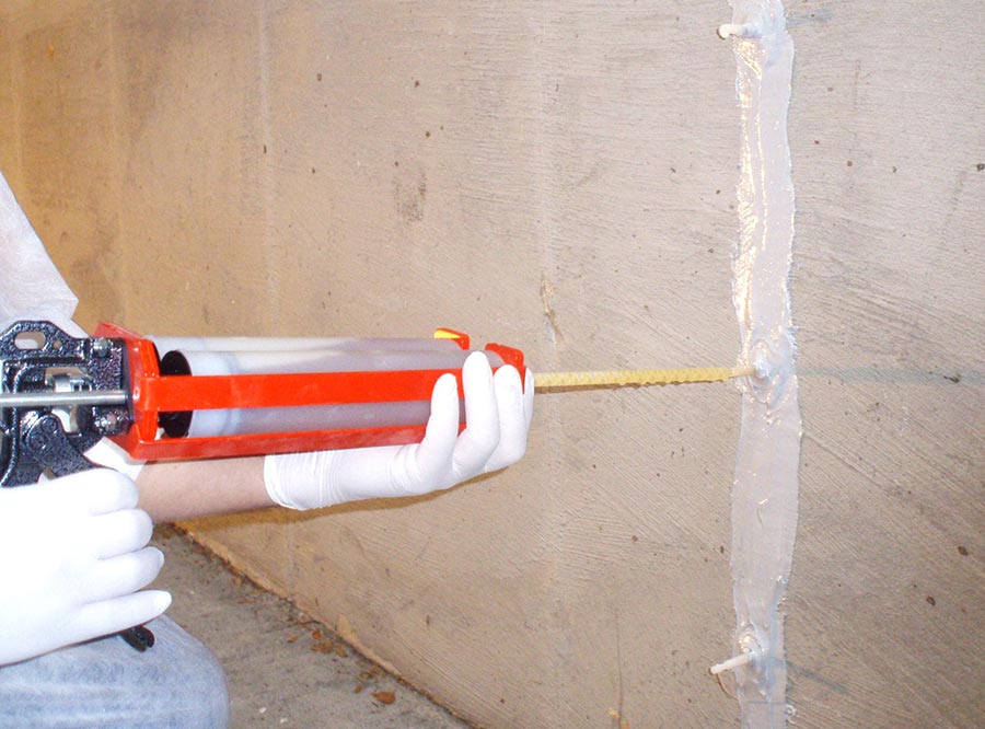 Epoxy or Polyurethane Foam? WATERPROOF! Magazine