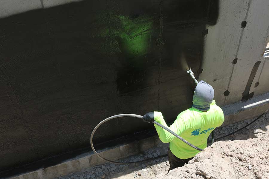 High-Performance Liquid Waterproofing  for Walls